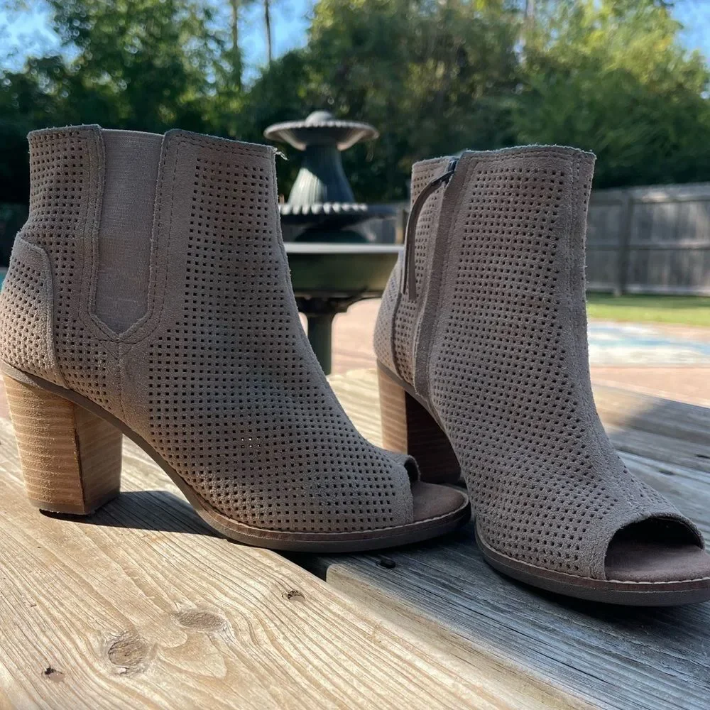 Toms suede open toe booties